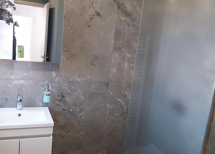 וילה Doma ספרבה בניה